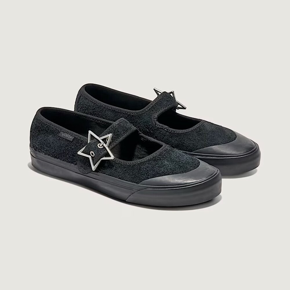 VANS | Star Suede Top Mary Jane Shoes - Picture 2 of 4